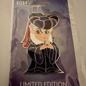 Disney WDI Cast Exclusive Chibi Villains - Hunchback of Notre Dame Frollo